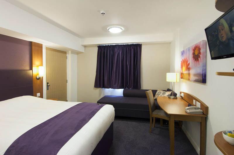 Premier Inn York North Eksteriør billede